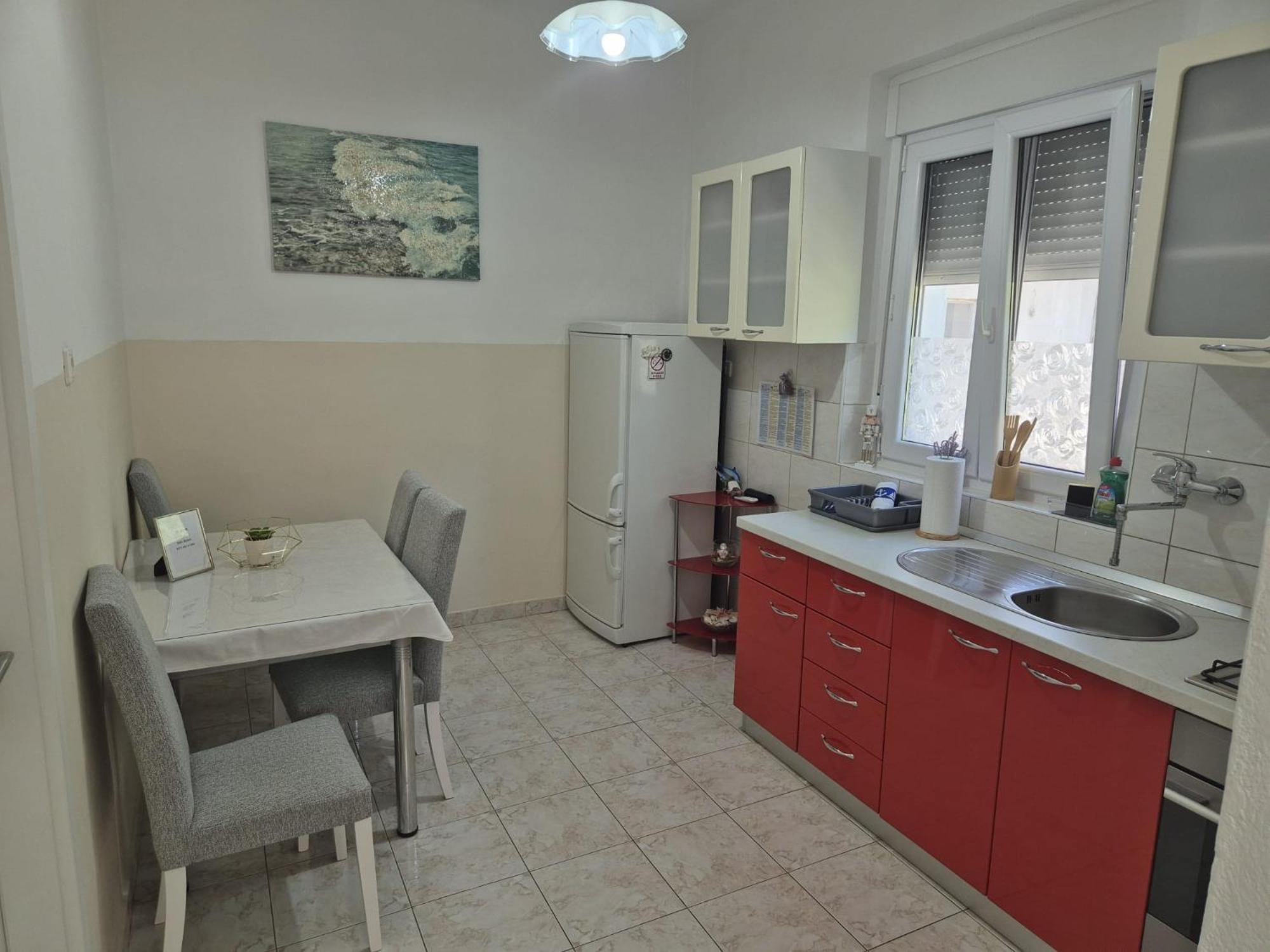 Lovely Apartment Omiš Esterno foto